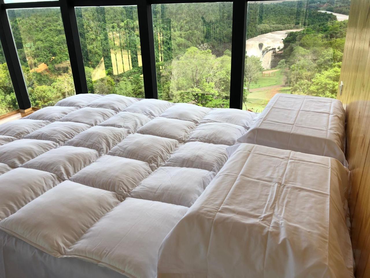 Natucenter Hospedaje Presidente Franco エクステリア 写真