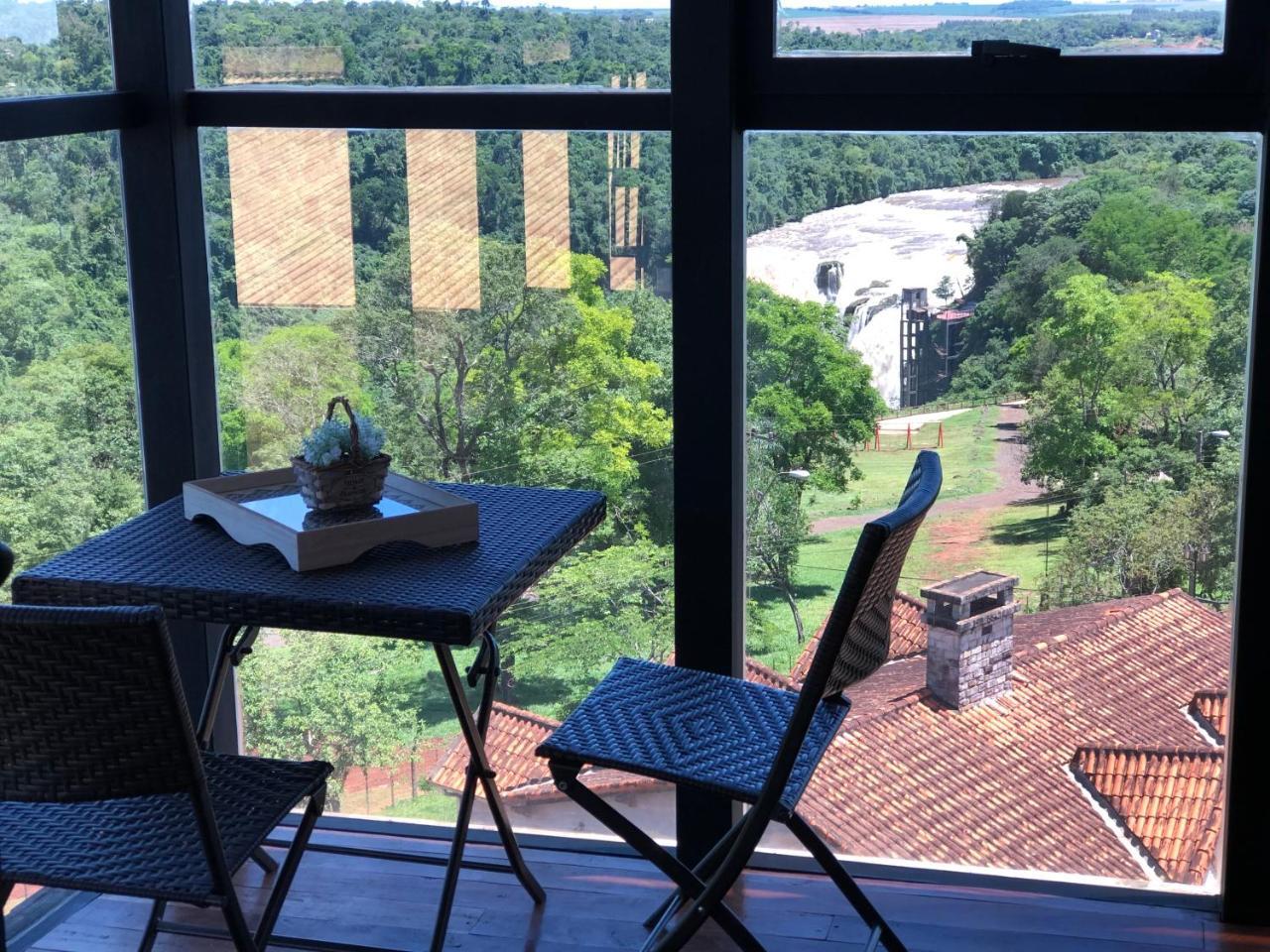 Natucenter Hospedaje Presidente Franco エクステリア 写真